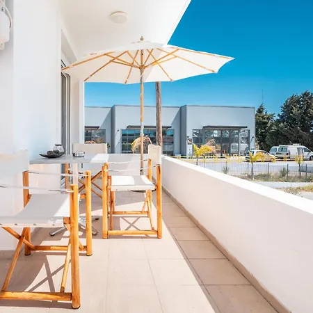 Apartment Ilia's With View 1 *