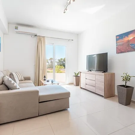 Apartment Ilia's With View 1 *