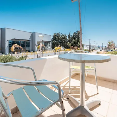 Apartamento Ilia's With View 1 *